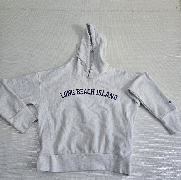 Champion Tops - Champion Reverse Weave Hoodie Small Petit Long Beach Island Logo